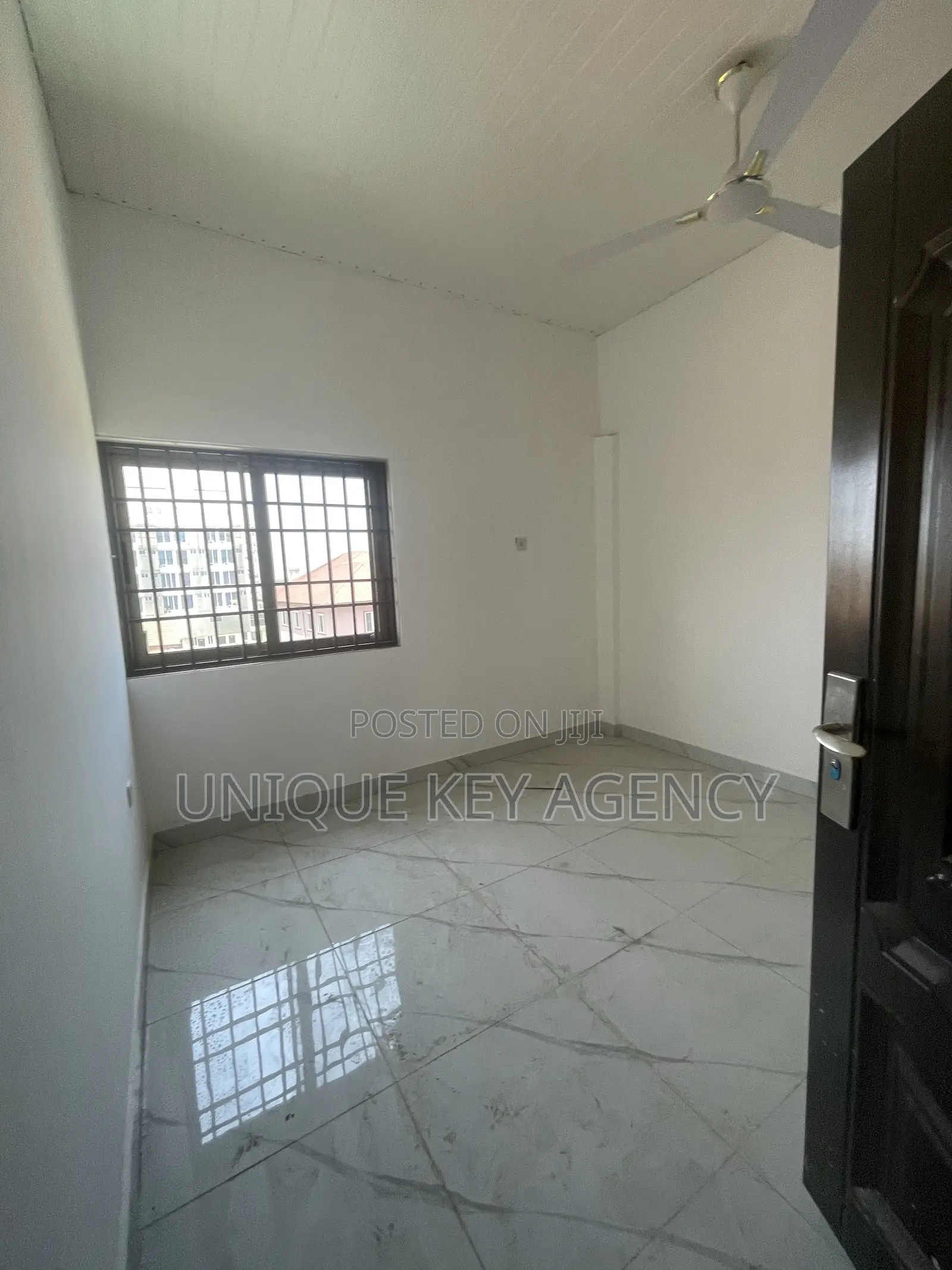 3bdrm Apartment in Unique Key Agency, Spintex for rent