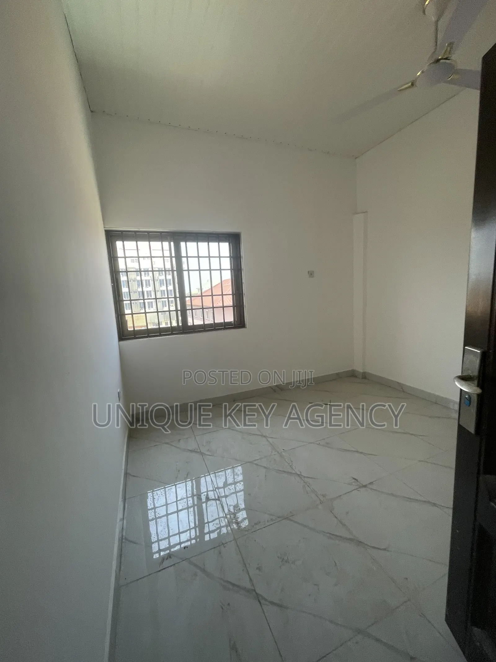 3bdrm Apartment in Unique Key Agency, Spintex for rent