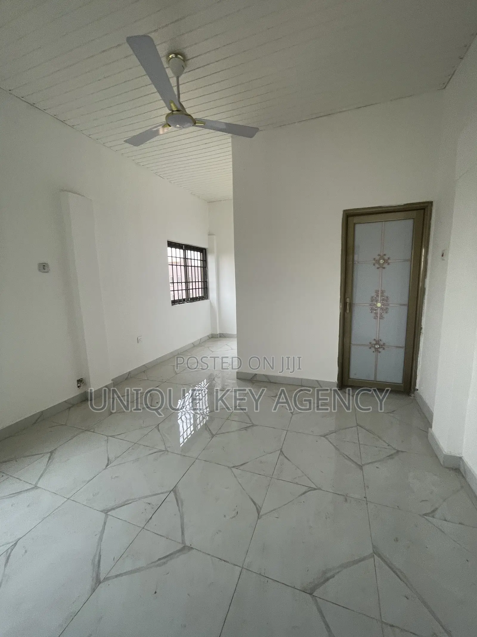 3bdrm Apartment in Unique Key Agency, Spintex for rent