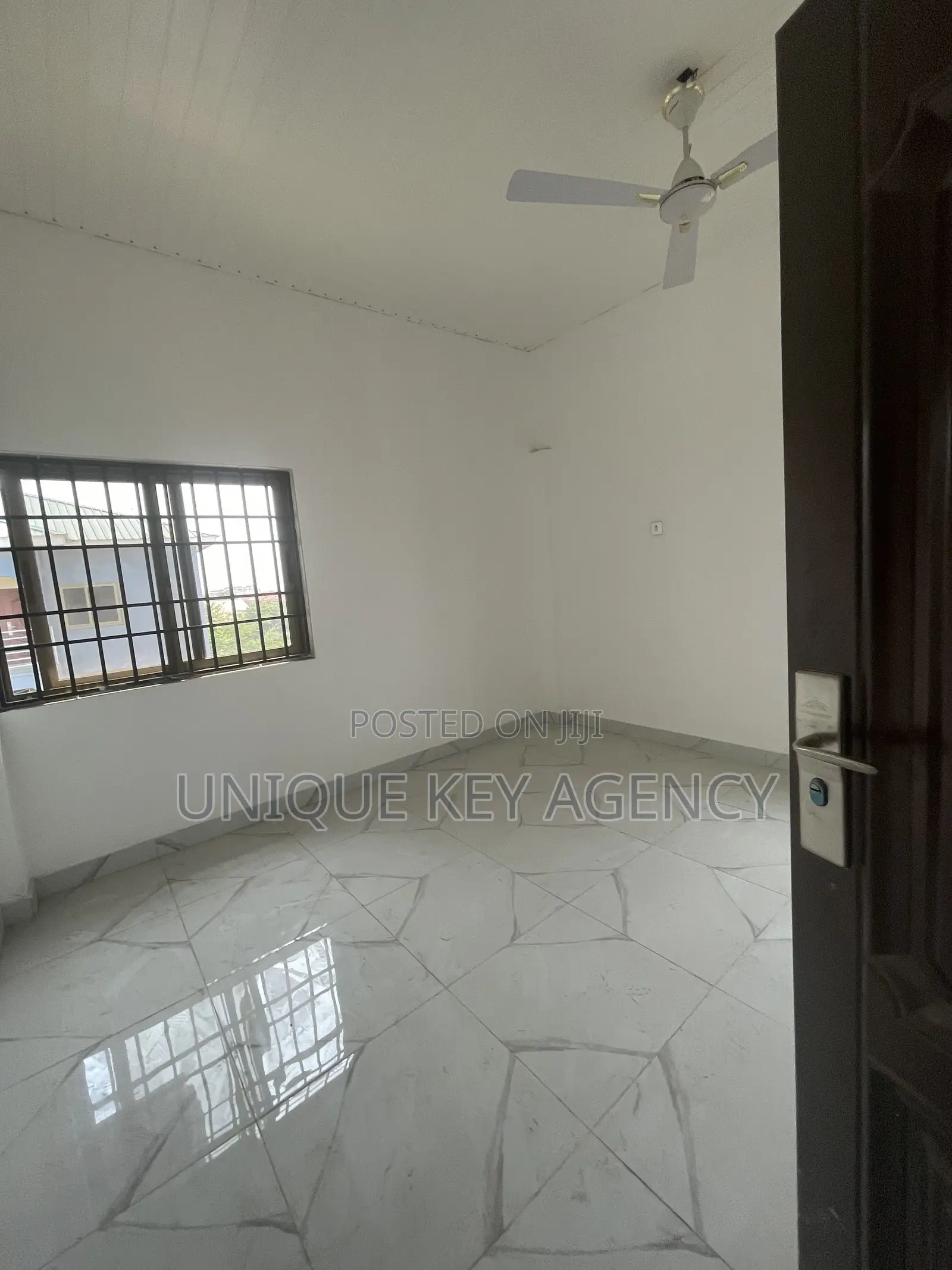 3bdrm Apartment in Unique Key Agency, Spintex for rent