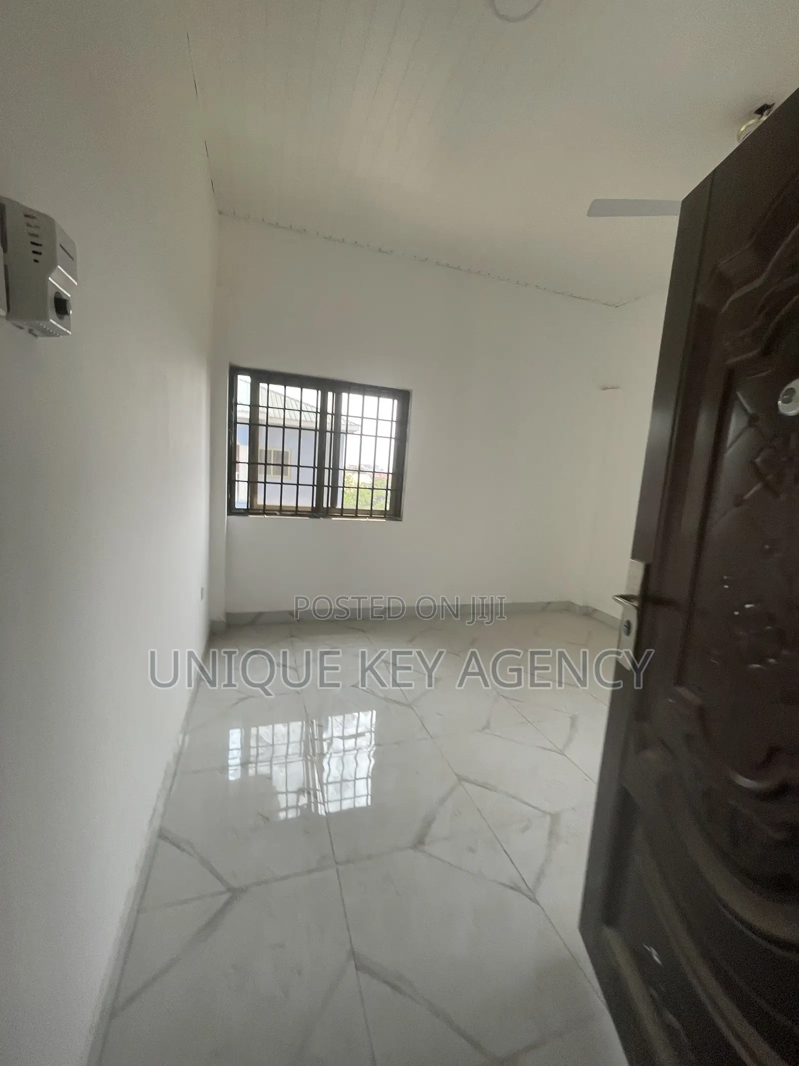 3bdrm Apartment in Unique Key Agency, Spintex for rent