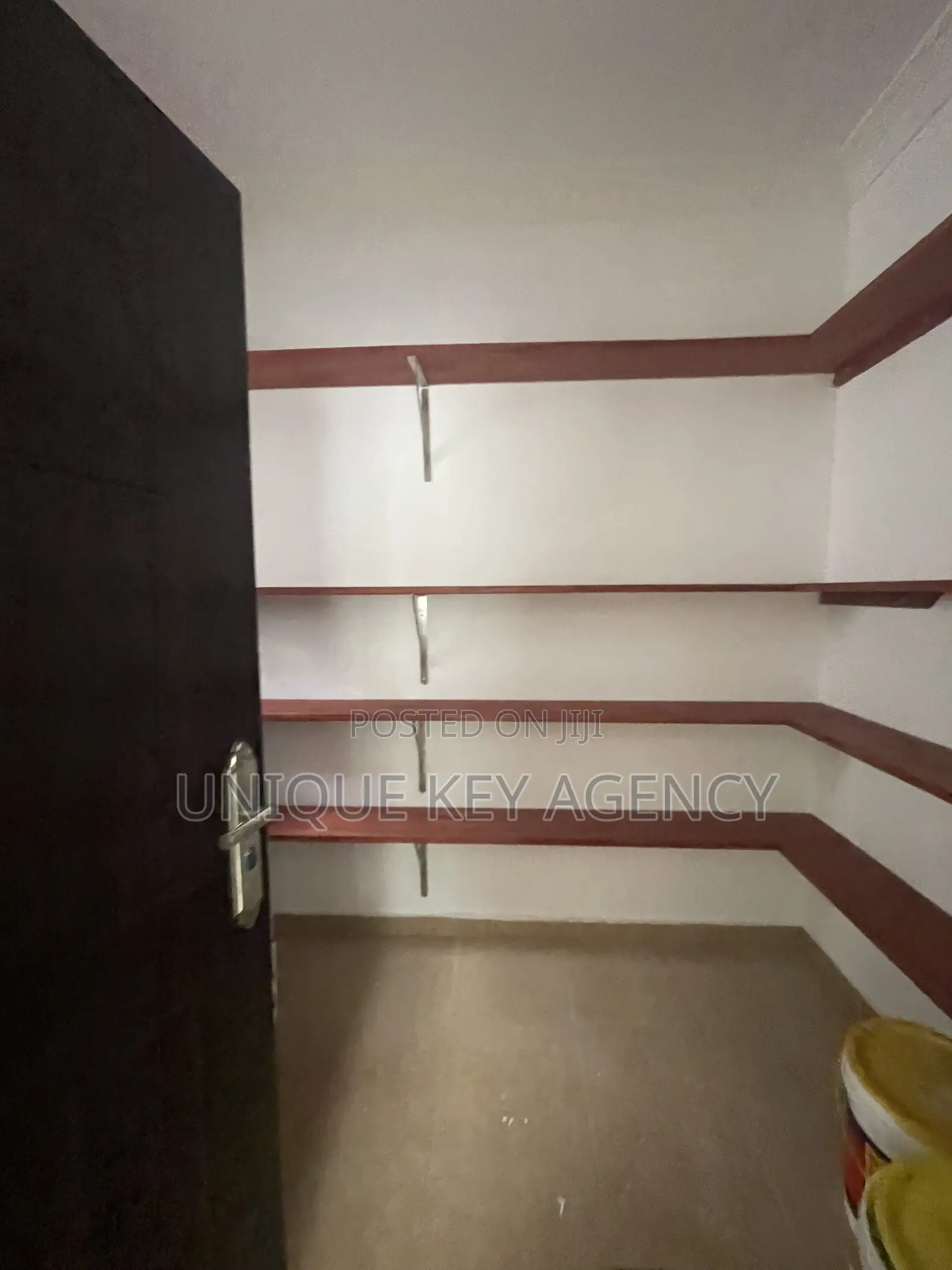 5bdrm House in Unique Key Agency, Roman Ridge for rent