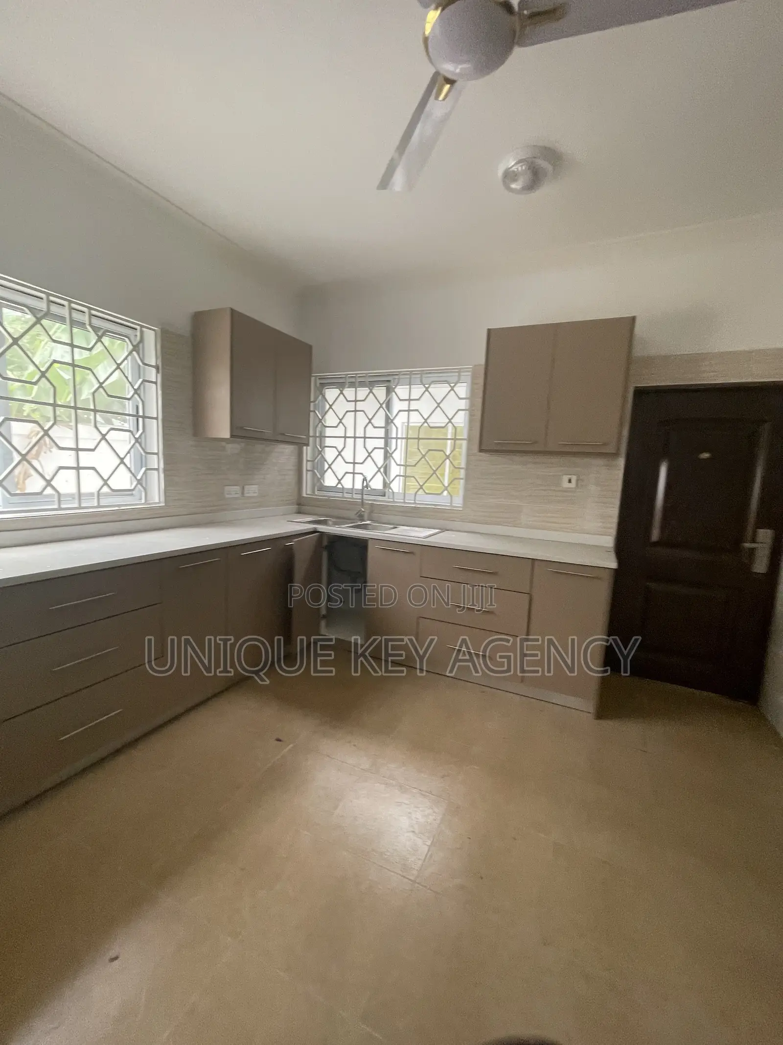5bdrm House in Unique Key Agency, Roman Ridge for rent