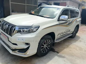 Toyota Land Cruiser Prado 2022 White