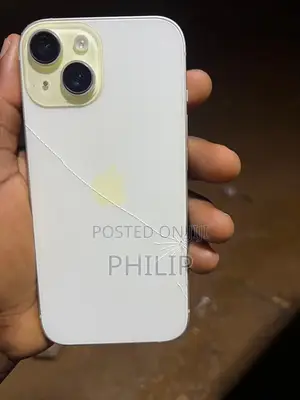 Apple iPhone 15 128 GB Yellow