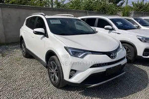 Toyota RAV4 2017 White
