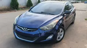 Hyundai Elantra GLS Sedan FWD (1.8L 4cyl 6A) 2013 Blue