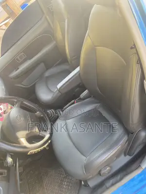Nissan March 2001 Blue
