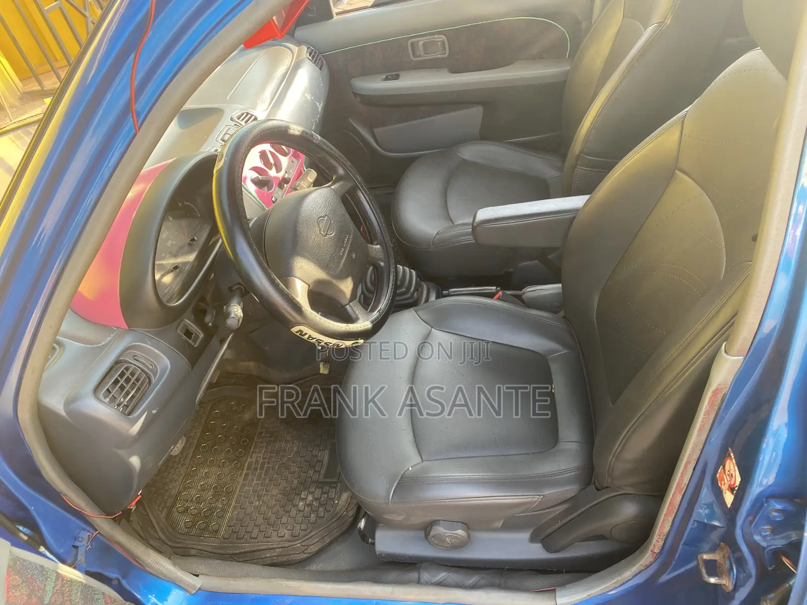 Nissan March 2001 Blue