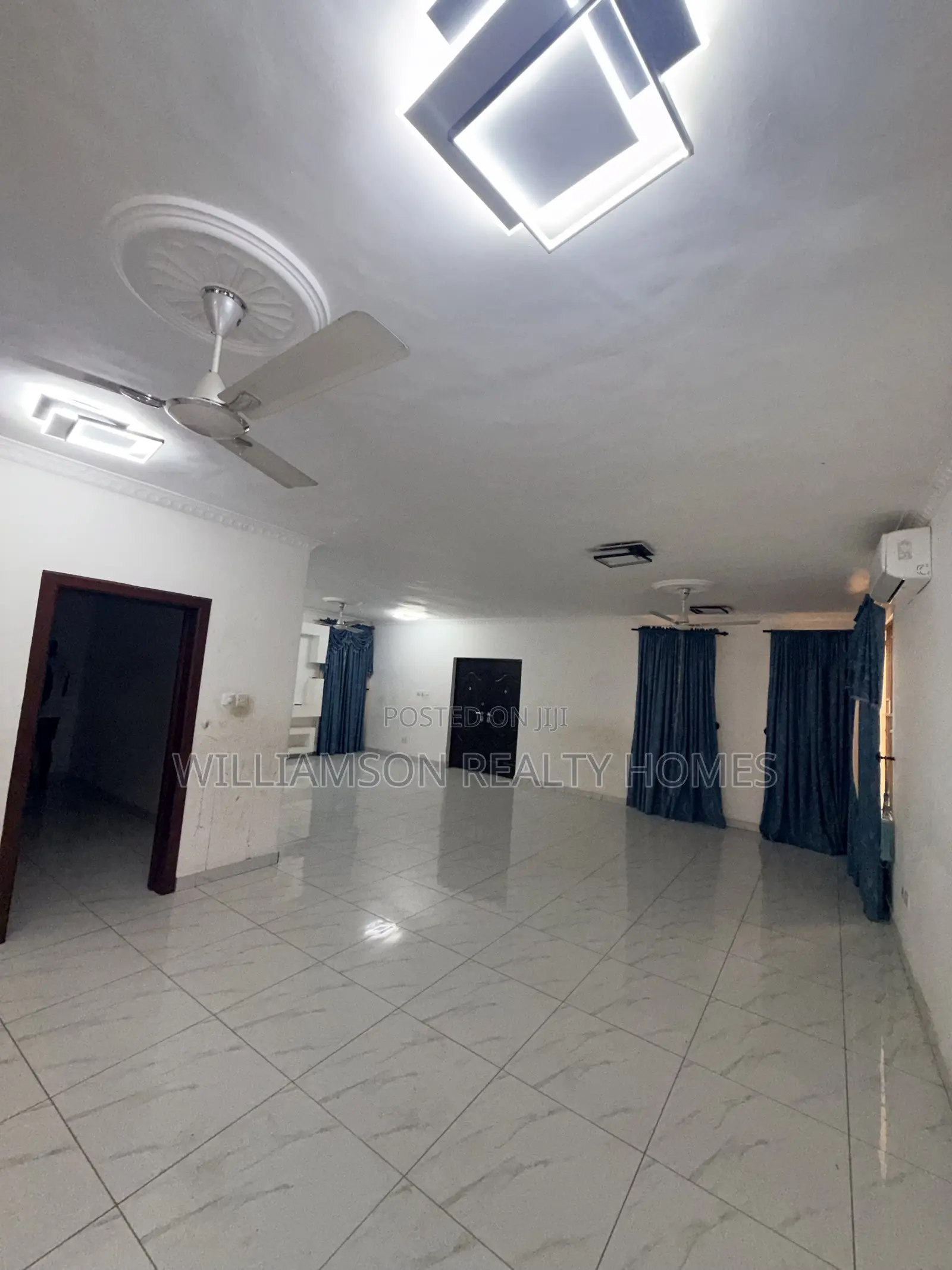 5bdrm House in Community 20 Estate, Spintex for rent
