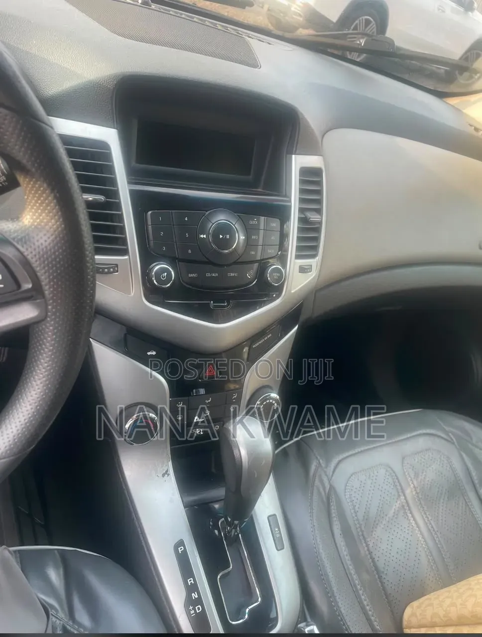 Chevrolet Cruze 2018 Black