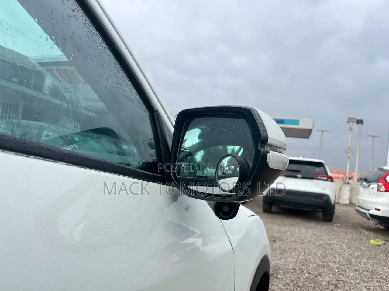 Honda HR-V 4dr SUV (1.5L 4cyl CVT) 2016 White