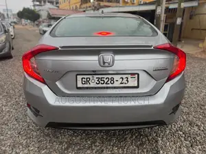 Honda Civic 2018 Gray