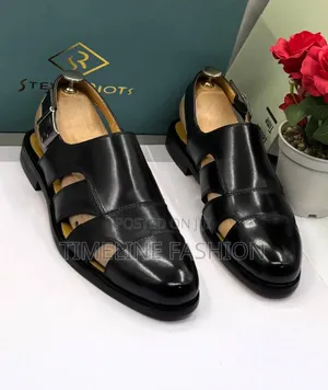 Genuine Leather Steve Riot Men's Buckle Shoe Sandals