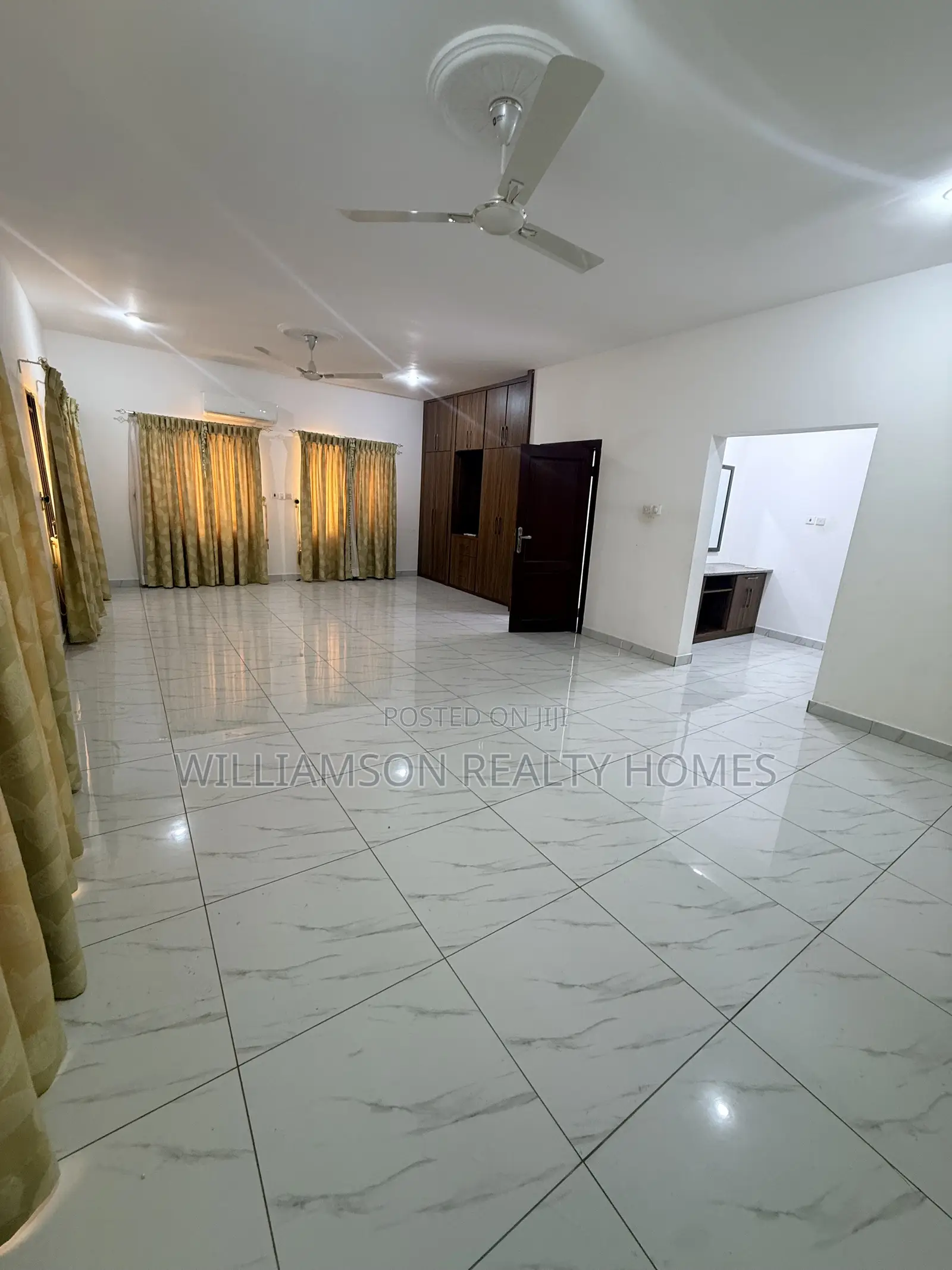 5bdrm House in Community 20 Estate, Spintex for rent