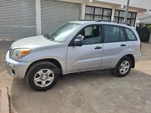 Toyota RAV4 2018 Silver