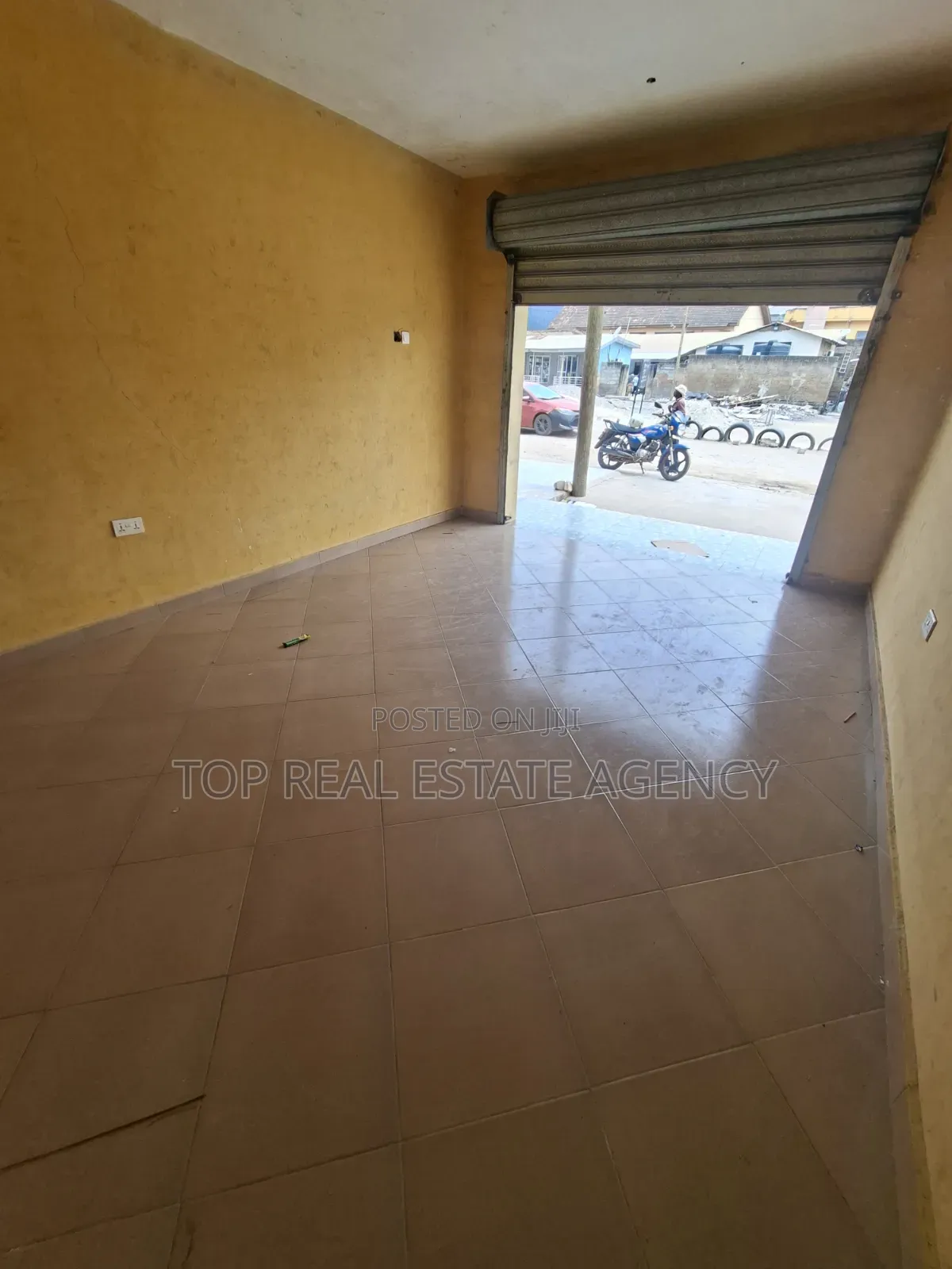 Shop at Dome for Rent