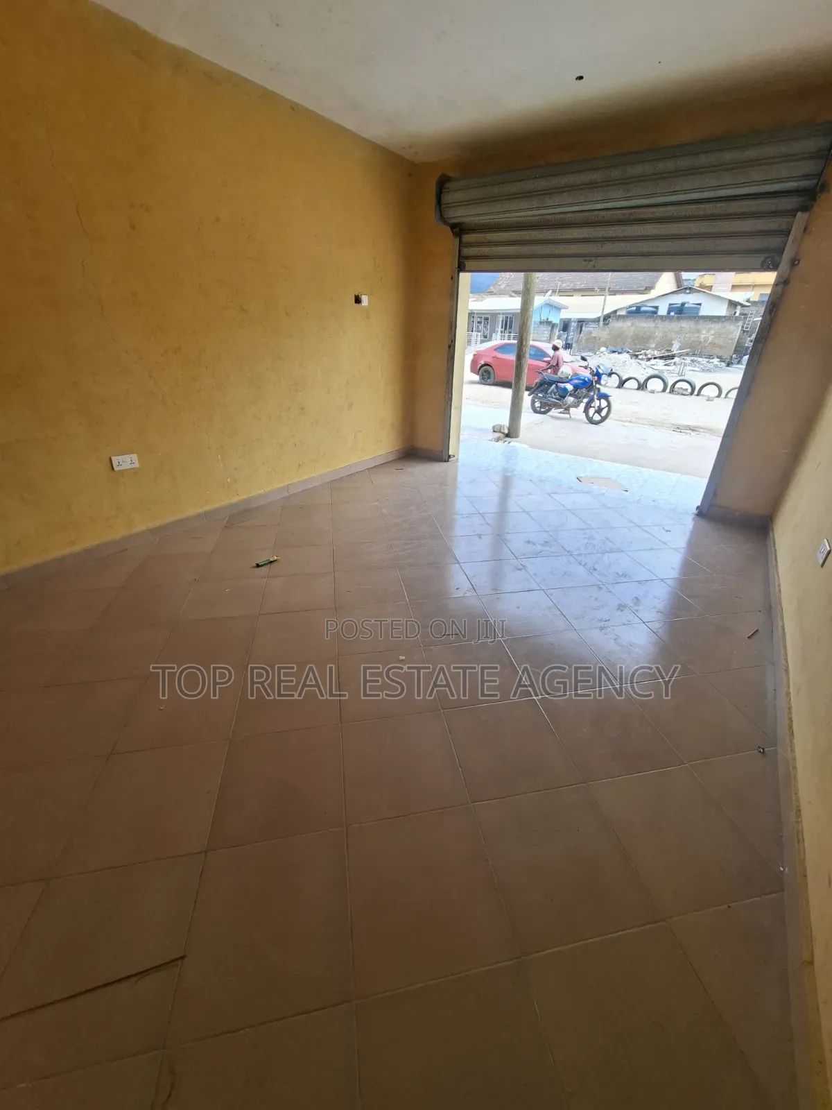 Shop at Dome for Rent