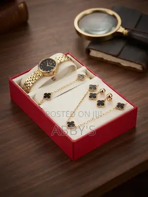 Vintage Floral 5-in 1 Jewelry Set