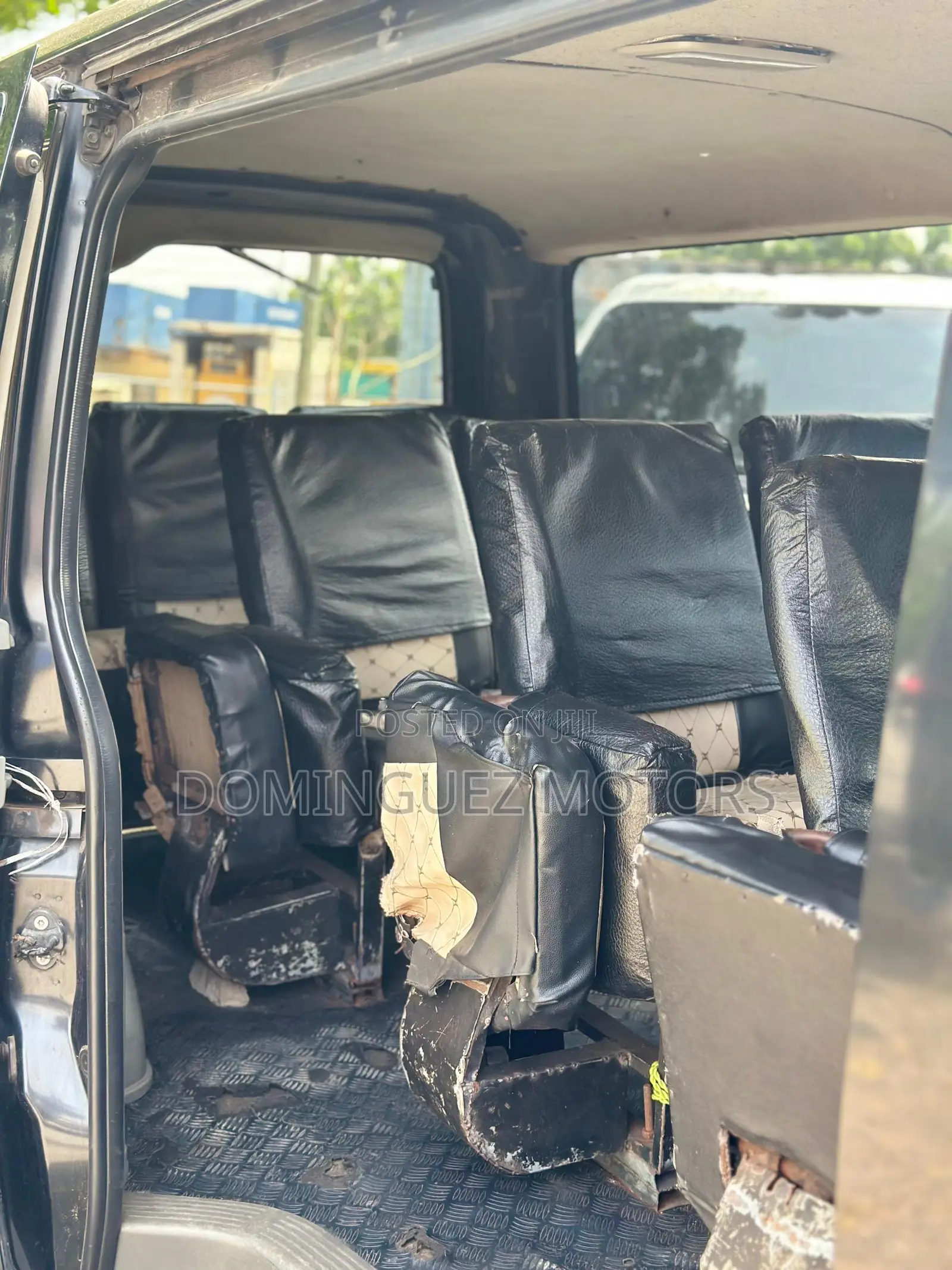 Toyota HiAce 2018 Black