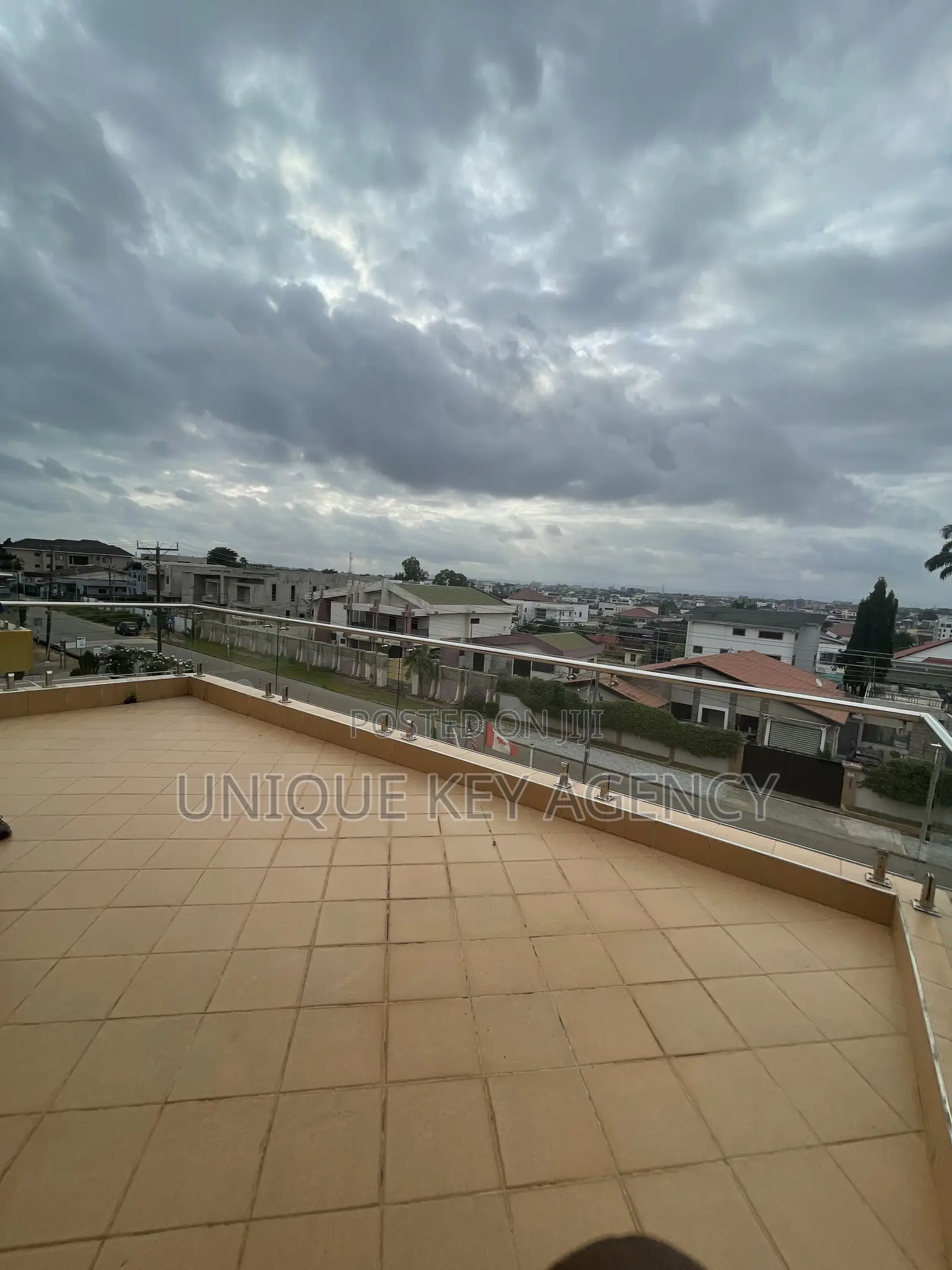 5bdrm House in Unique Key Agency, East Legon for rent