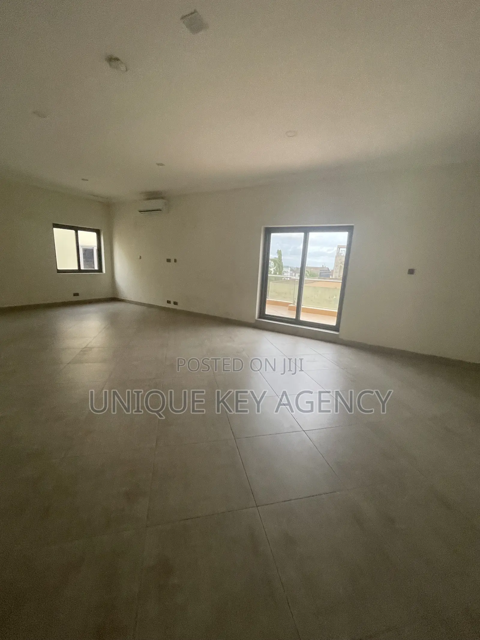 5bdrm House in Unique Key Agency, East Legon for rent