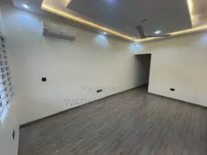 2bdrm Apartment in Jhameal Apartment, Old Ashomang for rent