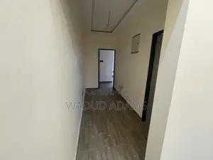 2bdrm Apartment in Jhameal Apartment, Old Ashomang for rent