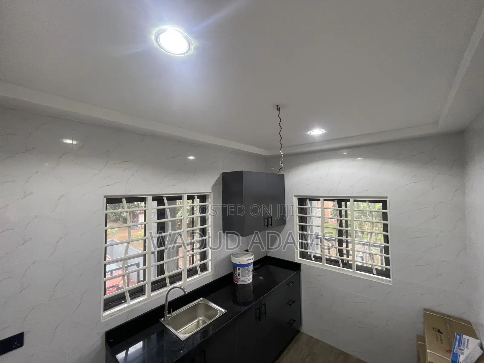 2bdrm Apartment in Jhameal Apartment, Old Ashomang for rent