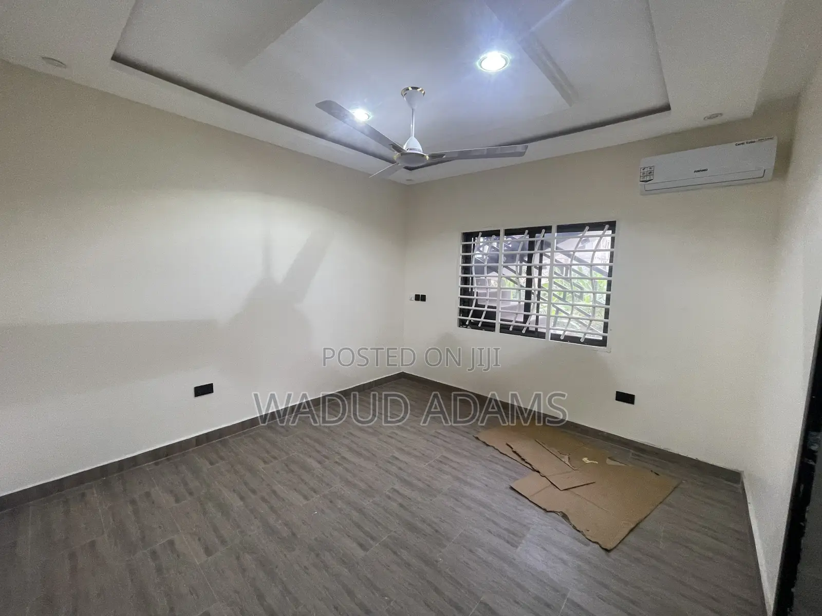 2bdrm Apartment in Jhameal Apartment, Old Ashomang for rent