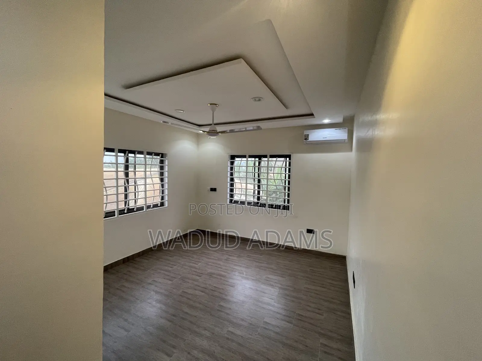2bdrm Apartment in Jhameal Apartment, Old Ashomang for rent