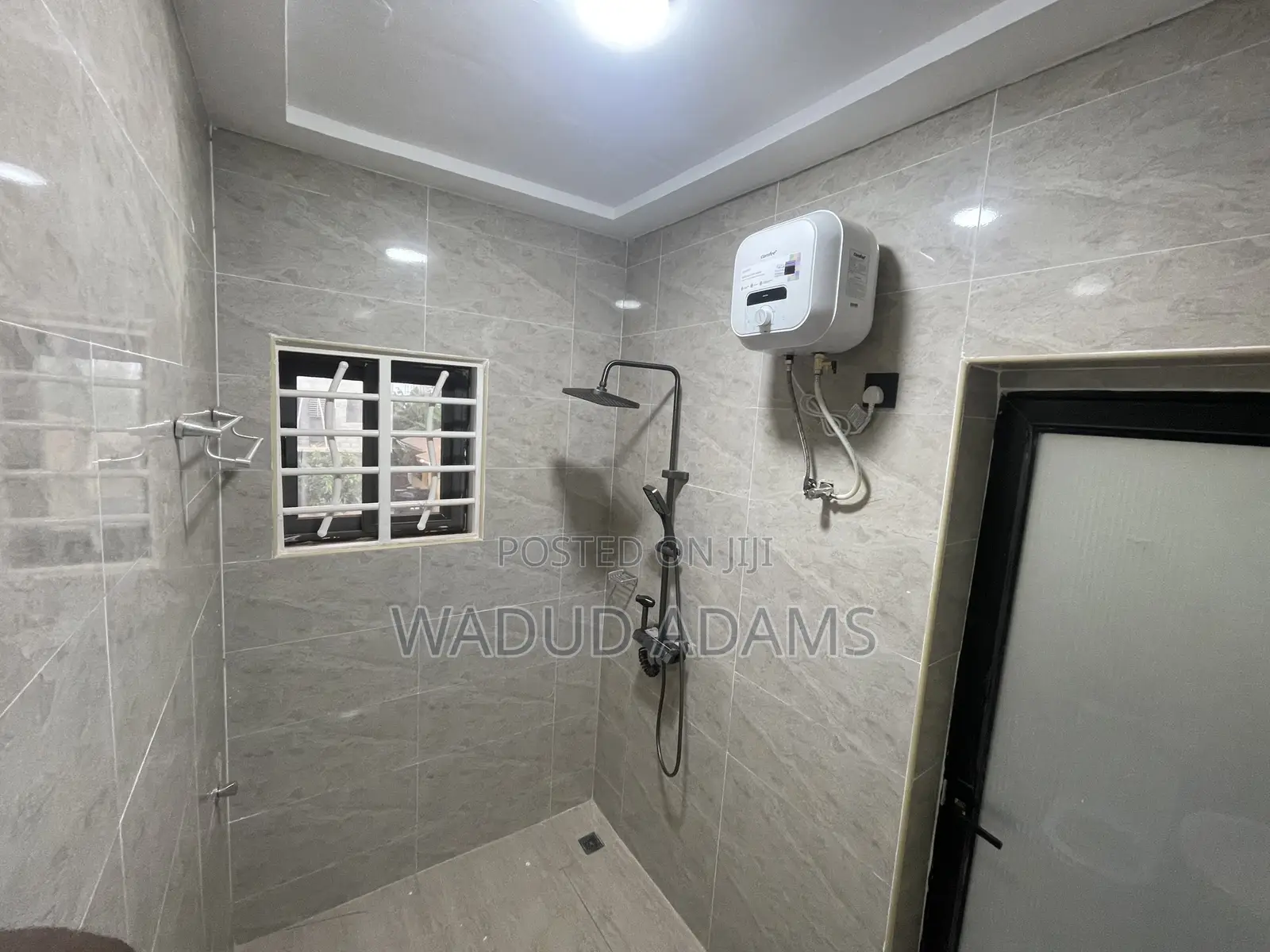 2bdrm Apartment in Jhameal Apartment, Old Ashomang for rent