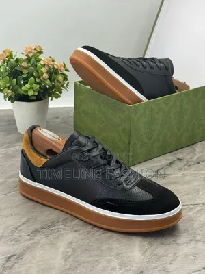Quality Black Leather Loro Piana Lace Up Sneakers