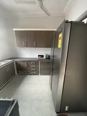 Furnished 4bdrm Apartment in Unique Key Agency, Roman Ridge for rent