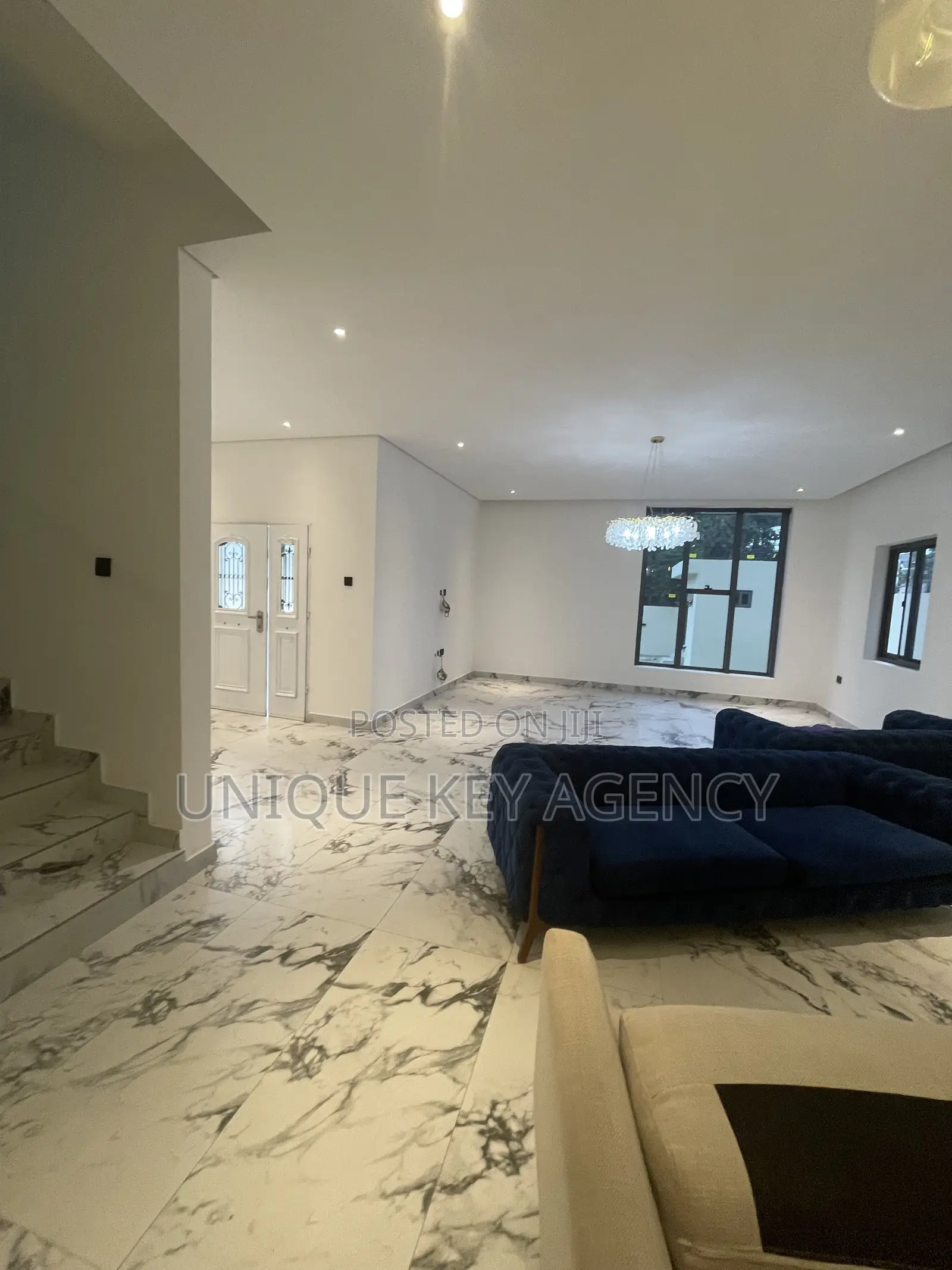 5bdrm House in Unique Key Agency, East Legon for rent