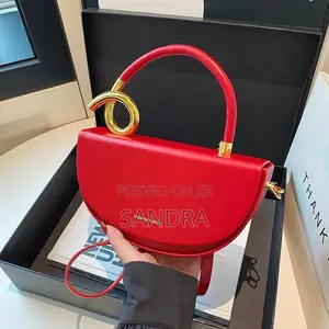 Fashionable Ladies Hand Bag