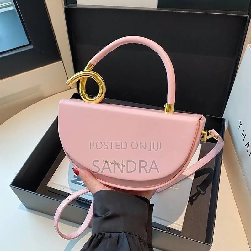 Fashionable Ladies Hand Bag