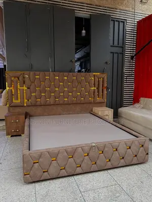 Royal King Size Bed Frame With Mattress