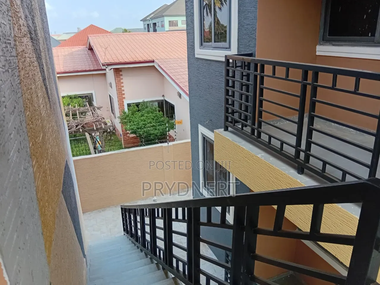 1bdrm Apartment in C25, Community 25 for rent