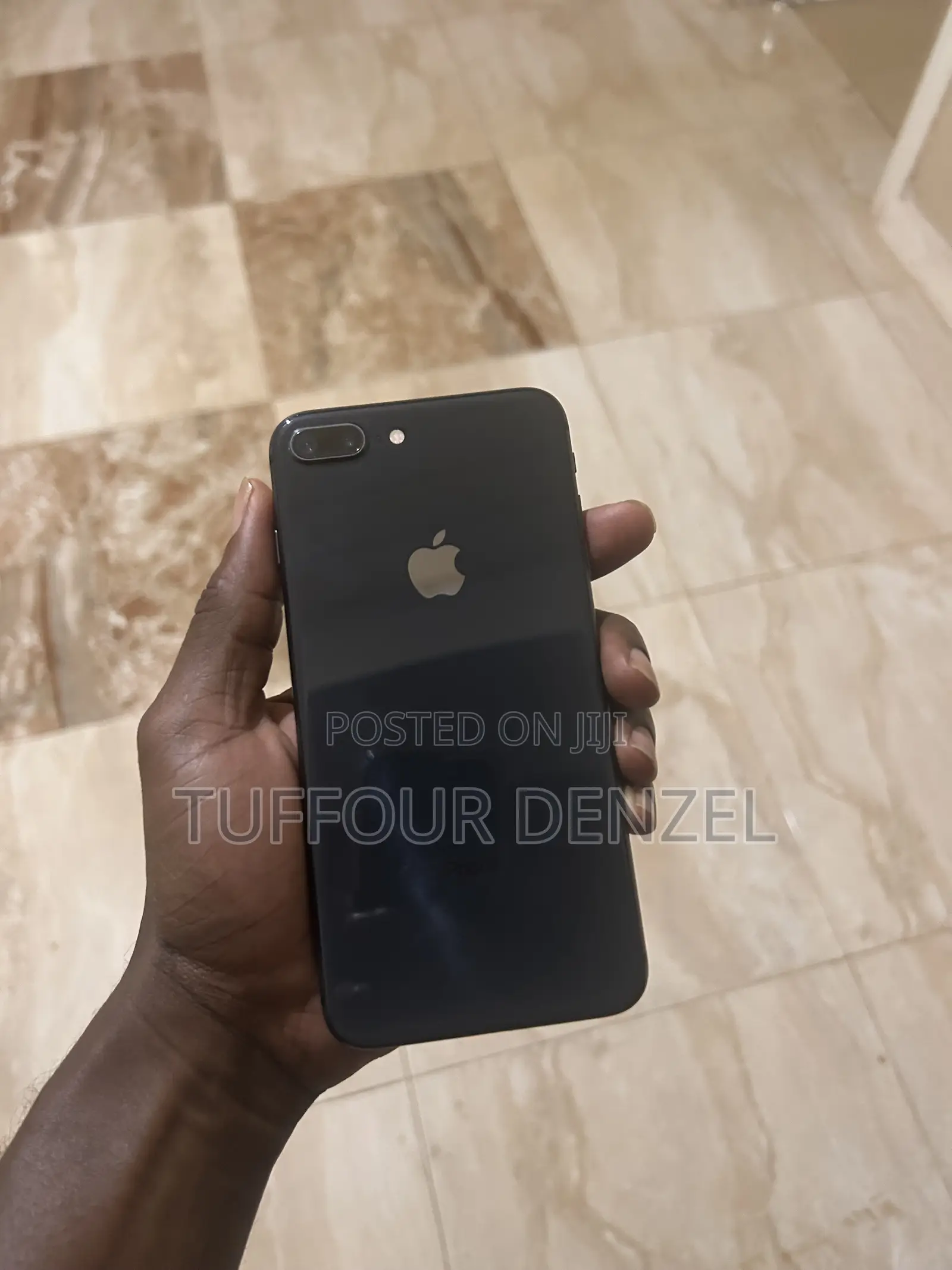 Apple iPhone 8 Plus 64 GB Gray