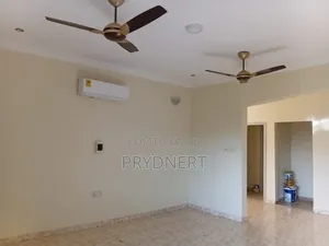 2bdrm Apartment in Savana, Community 25 for rent