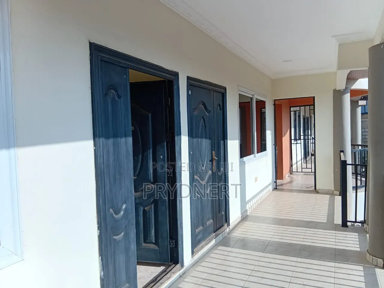 2bdrm Apartment in Savana, Community 25 for rent