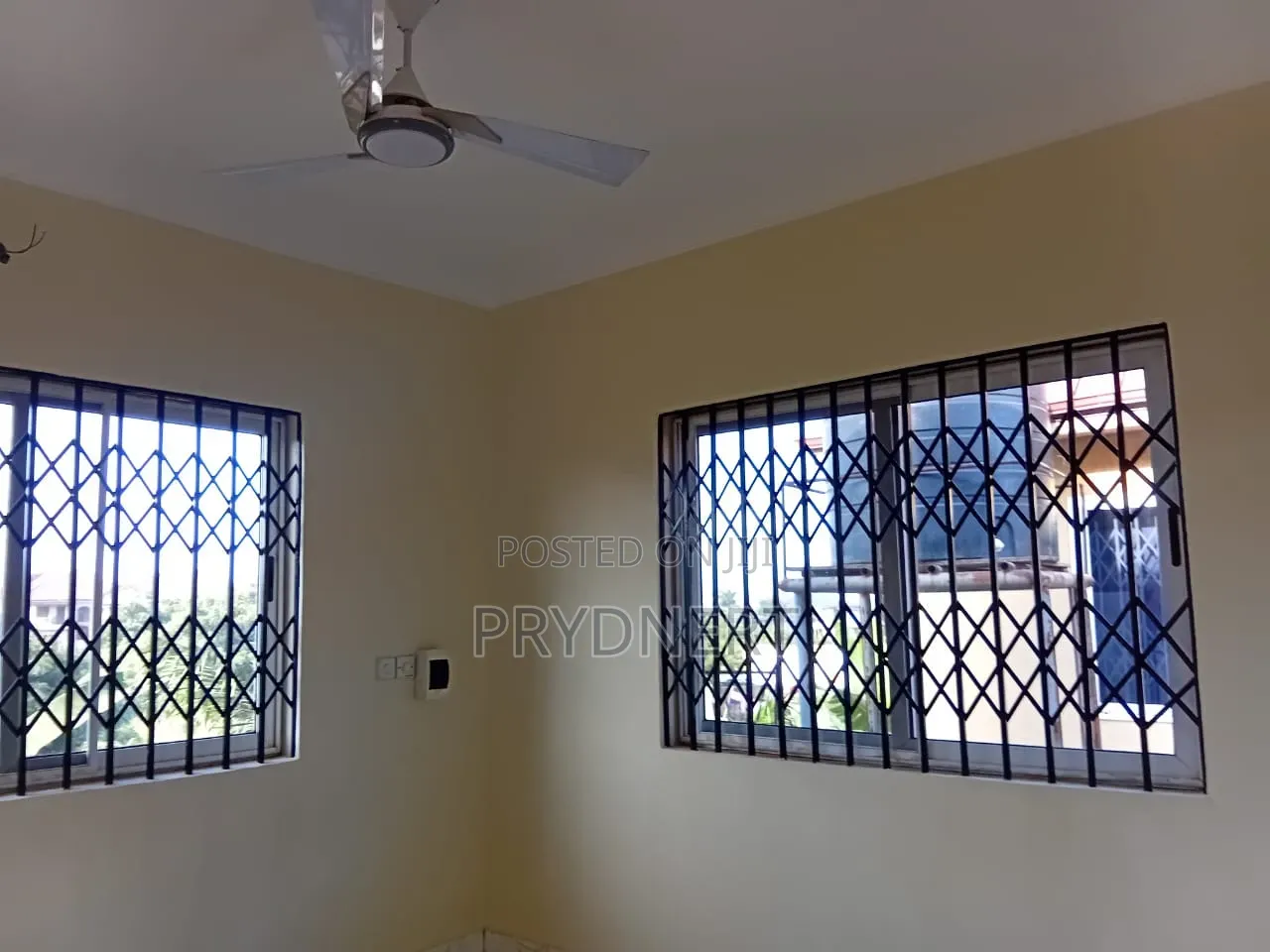 2bdrm Apartment in Savana, Community 25 for rent