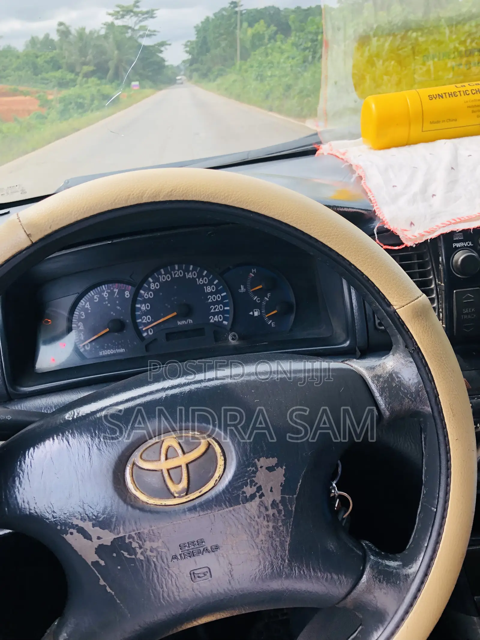 Toyota Corolla 2005 White