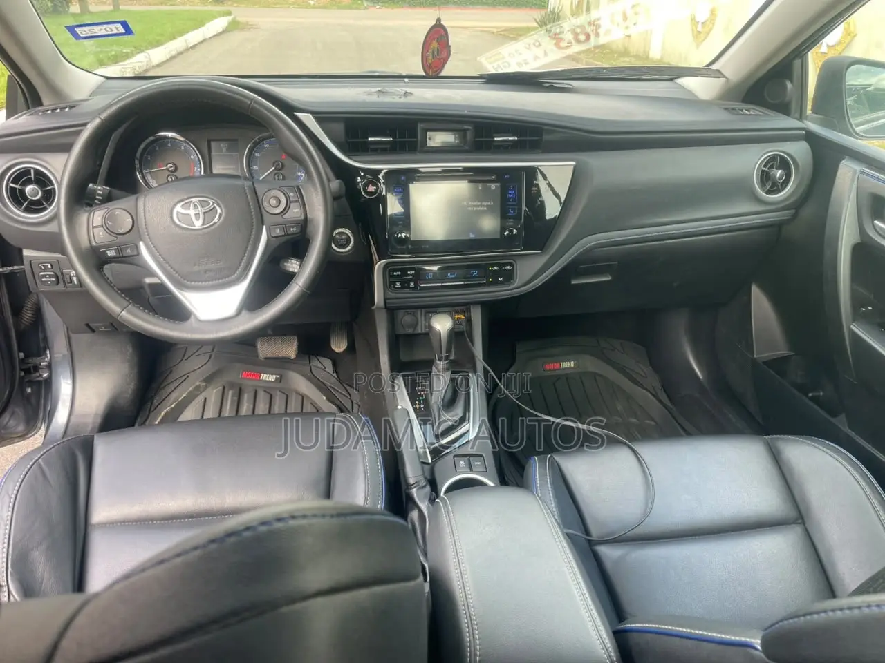 Toyota Corolla SE 4dr Sedan (1.8L 4cyl CVT) 2017 Gray