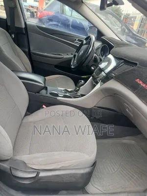 Hyundai Sonata GLS Sedan FWD (2.4L 4cyl 6A) 2012 Blue