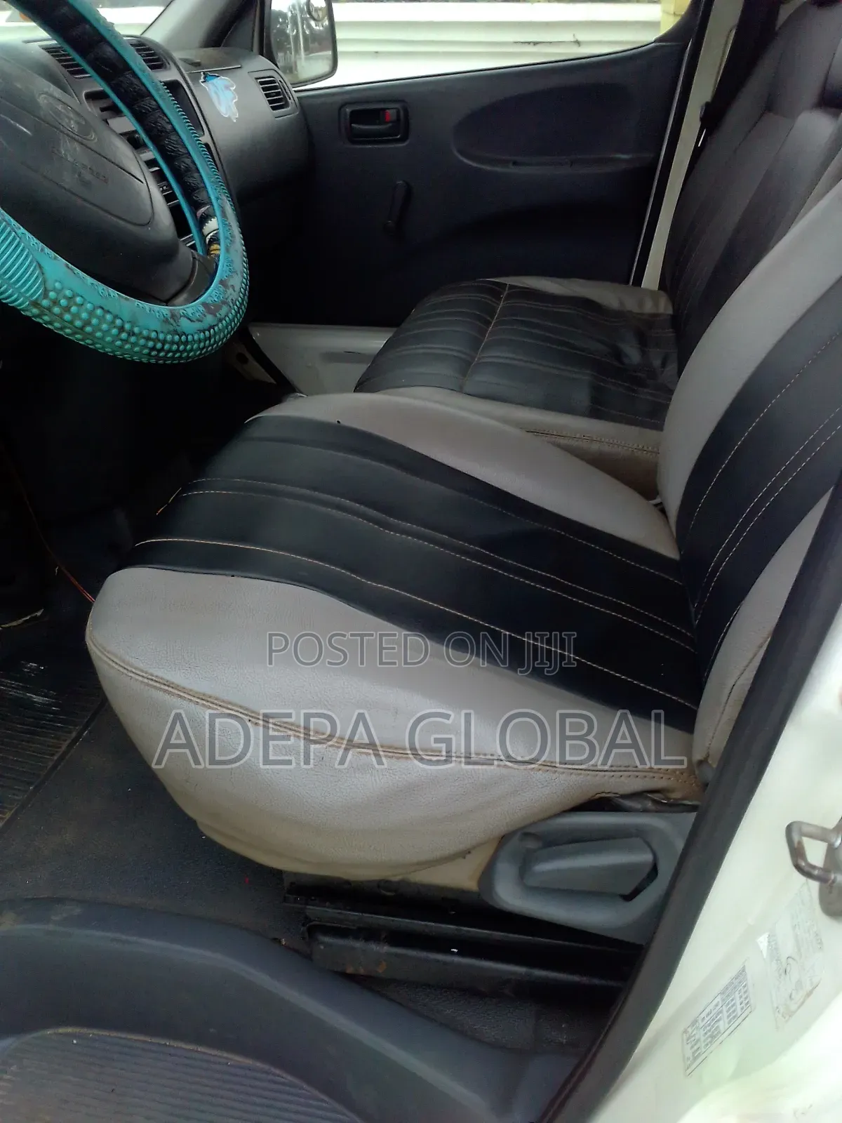 Toyota HiAce 2025 White