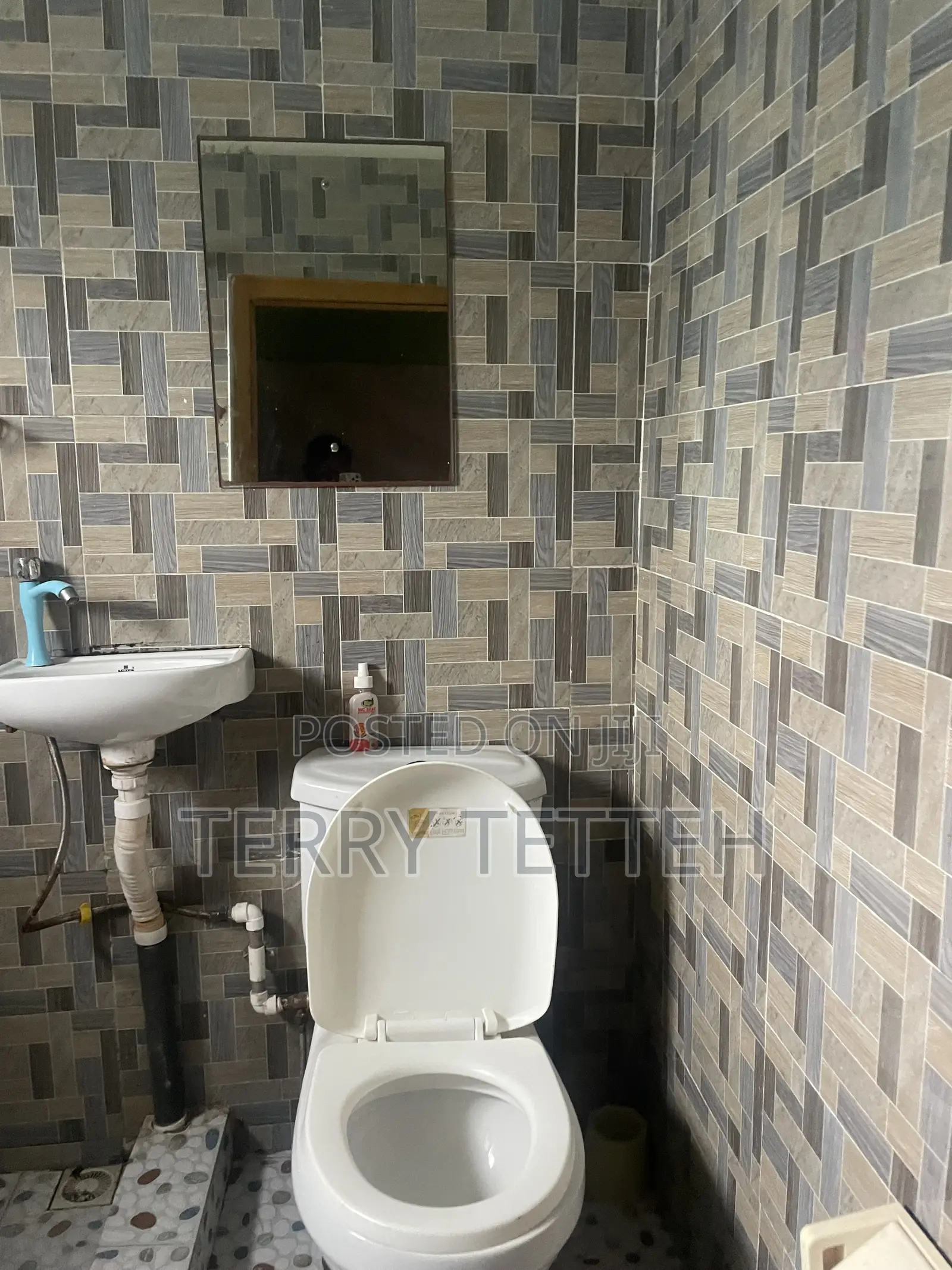 1bdrm House in Trade Fair for rent