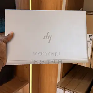 New Laptop HP EliteBook 840 G7 8GB Intel Core i5 SSD 256GB