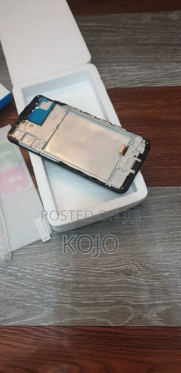 Samsung A24 LCD
